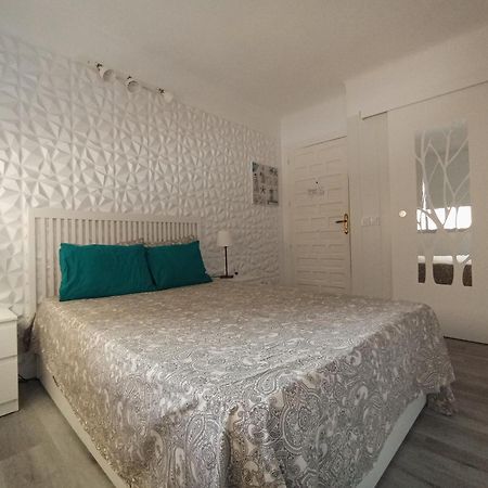 Apartamento Una Habitacion Supercentrico 토레몰리노스 외부 사진