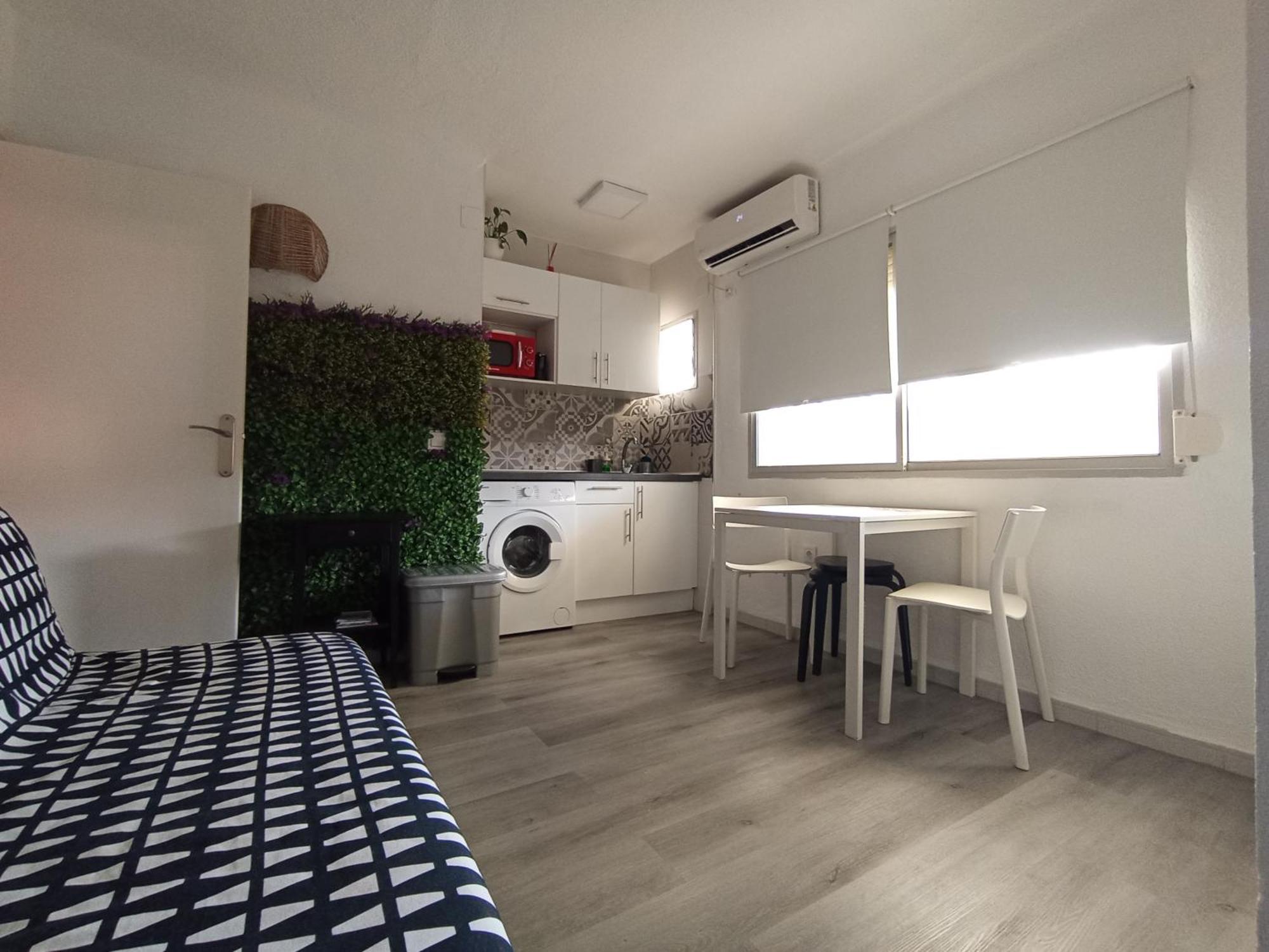 Apartamento Una Habitacion Supercentrico 토레몰리노스 외부 사진